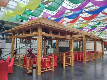 玻璃生態(tài)餐廳